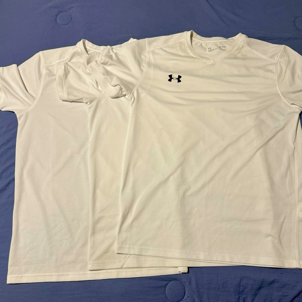 3 under armour white shirts